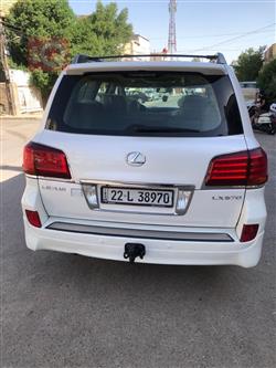 Lexus LX